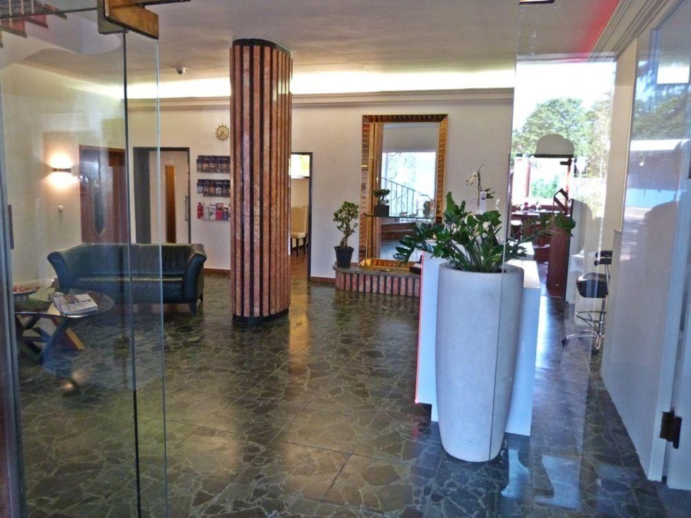 Hotel Sittardsberg Дуйсбург Экстерьер фото